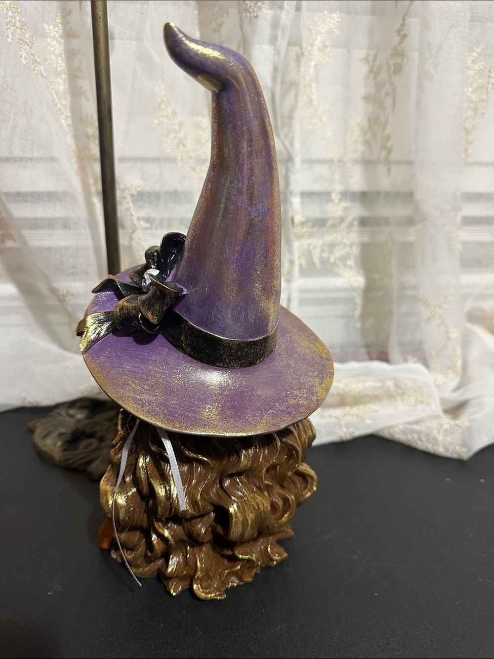 Bella lux Halloween girl witch with bubble gum bust decor - Picture 3 of 4
